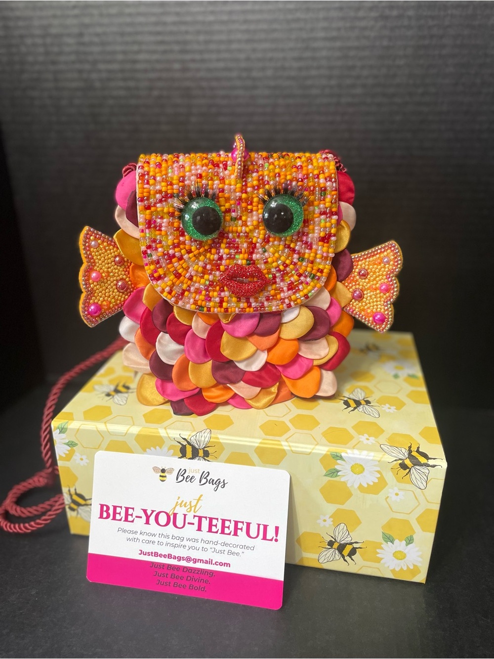 Bee-You-Teeful Pink & Orange Beaded Crossbody Bag